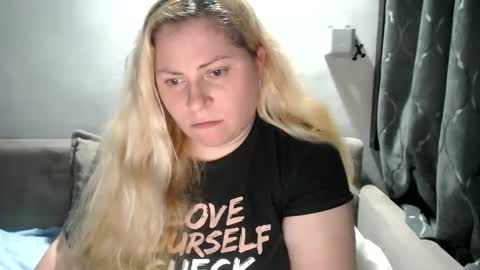 Laura online show from 17, 2, 2025