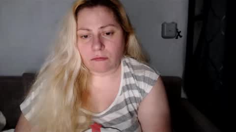 Laura online show from 2, 3, 2025