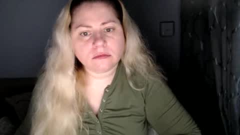 Laura online show from 9, 11, 2025