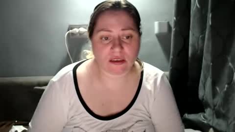 Laura online show from 14, 11, 2025