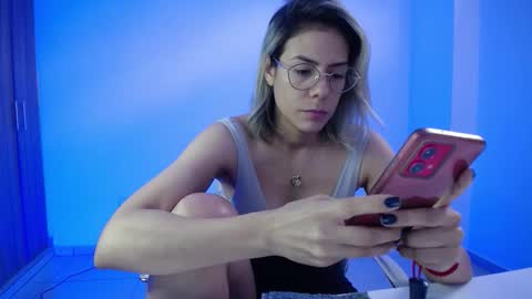 Candy Dowson online show from 4, 11, 2025