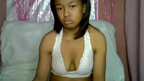 Snapshot of candyh0 chatting on 13, 7, 2026 candyh0 online show from 13, 7, 2026