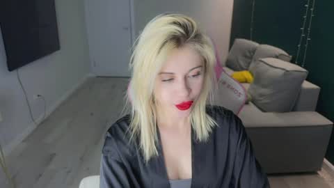 Snapshot of candyhannah chatting on 19, 4, 2026 You can call me HH online show from 19, 4, 2026