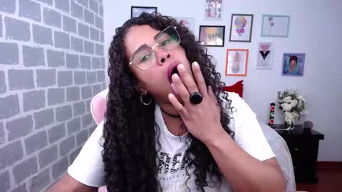 Karen online show from 11, 3, 2025