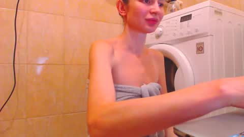 CANDYJESx online show from 12, 12, 2024