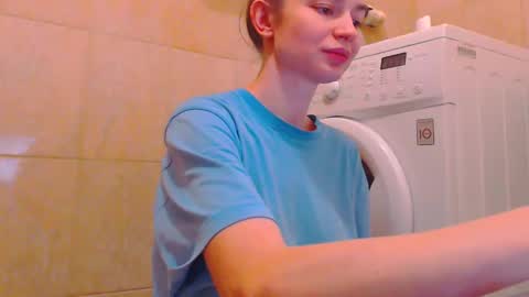 CANDYJESx online show from 13, 1, 2025