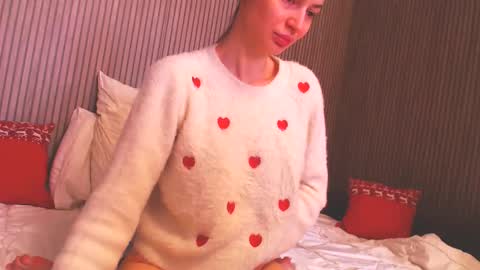 CANDYJESx online show from 8, 3, 2025