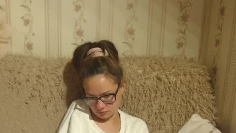 say meow and send tip  online show from 16, 9, 2025