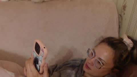 Snapshot of candylady136 chatting on 12, 7, 2026 say meow and send tip online show from 12, 7, 2026