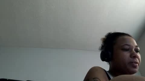 Snapshot of candyredxo2024 chatting on 25, 7, 2026 candyredxo2024 online show from 25, 7, 2026