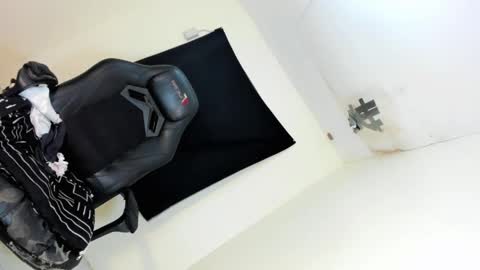 candyssluttt online show from 23, 4, 2026