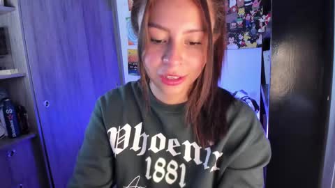 Camilla online show from 18, 2, 2025