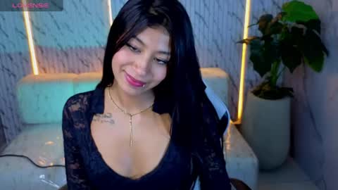 Snapshot of canela_savage_tx chatting on 15, 5, 2026 Canela online show from 15, 5, 2026