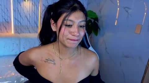 Snapshot of canela_savage_tx chatting on 20, 5, 2026 Canela online show from 20, 5, 2026