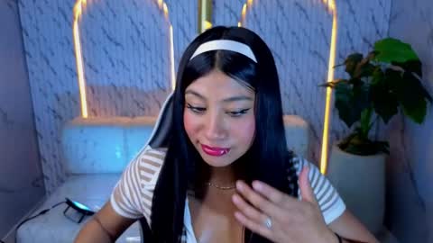 Snapshot of canela_savage_tx chatting on 21, 5, 2026 Canela online show from 21, 5, 2026
