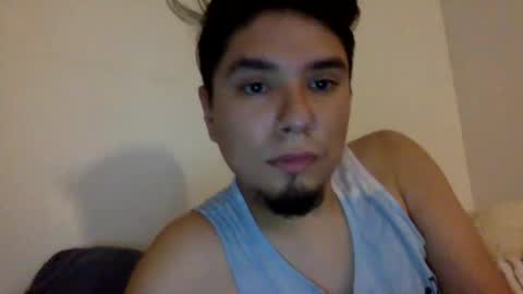 Snapshot of caneloboy99 chatting on 1, 7, 2026 caneloboy99 online show from 1, 7, 2026