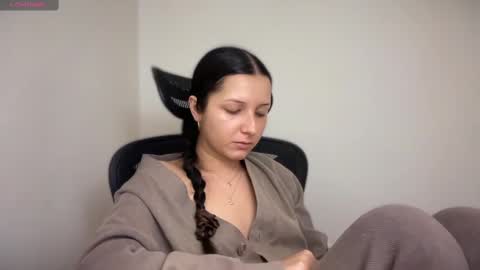 Emma online show from 12, 3, 2025