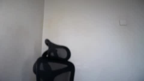 Snapshot of cappuccinokiss chatting on 13, 5, 2026 Emma online show from 13, 5, 2026