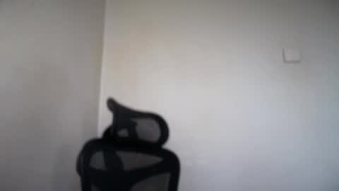 Snapshot of cappuccinokiss chatting on 19, 5, 2026 Emma online show from 19, 5, 2026