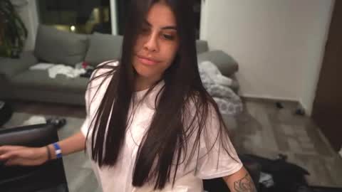 Miyah online show from 15, 9, 2025