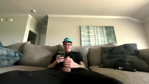 Captaincumgun online show from 16, 4, 2026