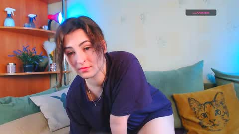 Snapshot of car0line1995 chatting on 26, 10, 2025 girl - foxi and tranny - kami online show from 26, 10, 2025