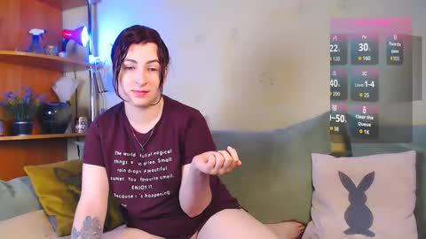 Snapshot of car0line1995 chatting on 9, 11, 2025 girl - foxi and tranny - kami online show from 9, 11, 2025