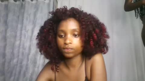 Snapshot of carababey chatting on 29, 4, 2026 carababey online show from 29, 4, 2026
