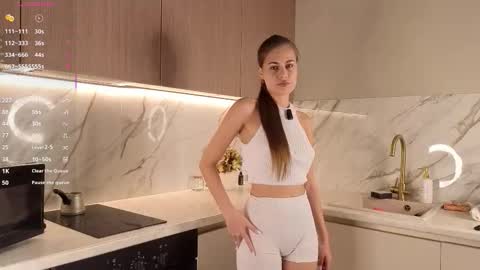 Bella online show from 27, 10, 2025