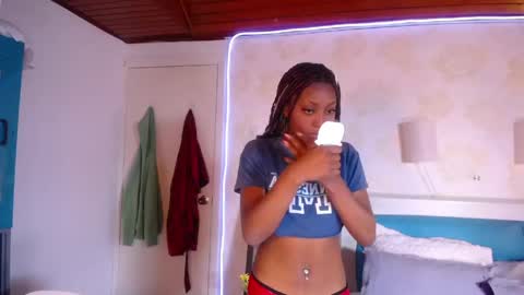 Snapshot of caramel_kiss_ chatting on 1, 6, 2026 caramel_kiss_ online show from 1, 6, 2026