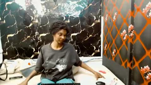 caramelminxx_ online show from 7, 7, 2026
