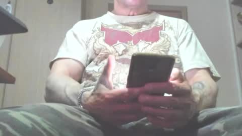 Snapshot of carin_the_body chatting on 11, 5, 2026 Laz online show from 11, 5, 2026
