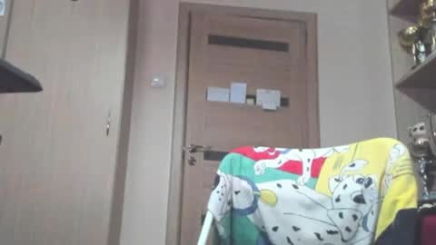 Snapshot of carin_the_body chatting on 12, 5, 2026 Laz online show from 12, 5, 2026