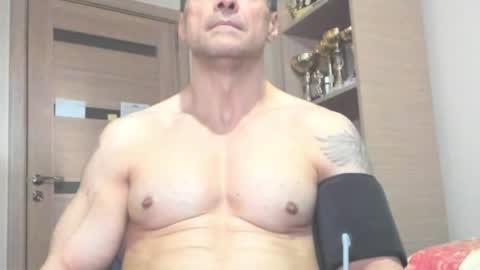 Snapshot of carin_the_body chatting on 28, 5, 2026 Laz online show from 28, 5, 2026