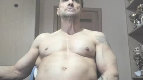 Snapshot of carin_the_body chatting on 18, 6, 2026 Laz online show from 18, 6, 2026