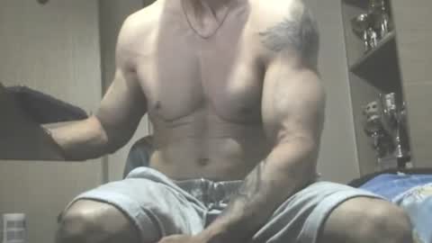 Snapshot of carin_the_body chatting on 14, 7, 2026 Laz online show from 14, 7, 2026