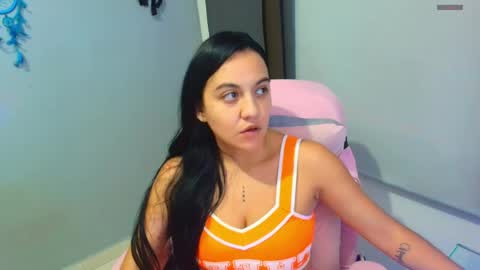 Snapshot of carla_rossi chatting on 27, 4, 2026 Carla online show from 27, 4, 2026