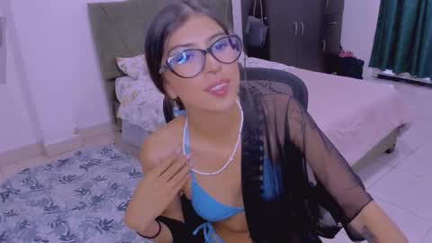 carla_stonne online show from 19, 1, 2025