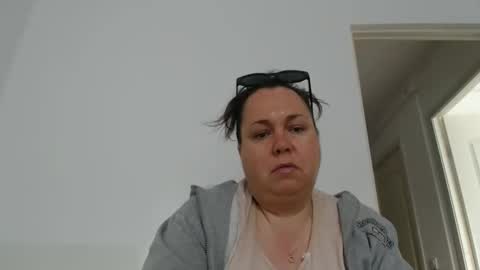 Snapshot of carlaruth chatting on 13, 4, 2026 Carlaruth online show from 13, 4, 2026