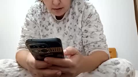 carlasweet00 online show from 5, 12, 2025