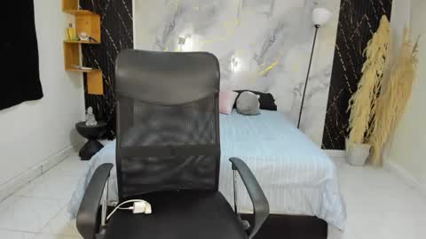 Snapshot of carlitosex09 chatting on 6, 5, 2026 master online show from 6, 5, 2026
