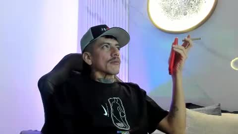 carlitosloving online show from 1, 7, 2026
