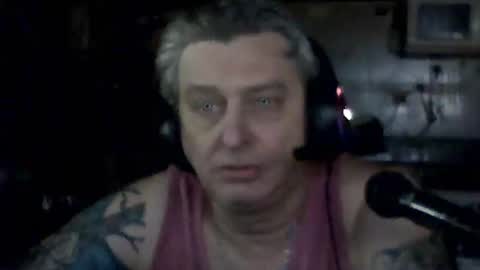 carlos712009 online show from 10, 4, 2026