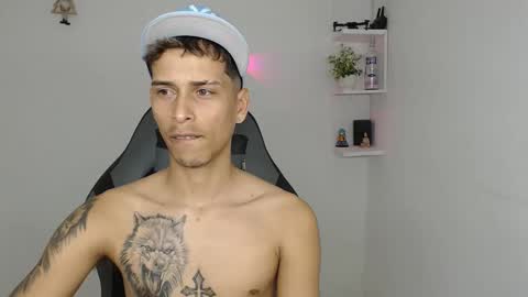 Snapshot of carlossmi01 chatting on 7, 2, 2026 carlossmi01 online show from 7, 2, 2026