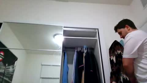 Carlos online show from 4, 3, 2026