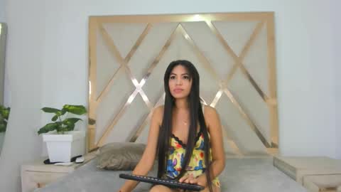 carlotaasm online show from 5, 3, 2026