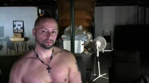 Snapshot of carltun1974 chatting on 22, 12, 2024 Carl online show from 22, 12, 2024