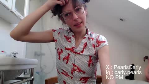 Snapshot of carlypearls chatting on 25, 5, 2026 Carly Pearls online show from 25, 5, 2026