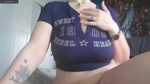 Carly Smiles online show from 9, 3, 2025