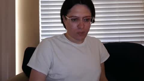 Snapshot of carnalflower95 chatting on 24, 6, 2026 Brooke online show from 24, 6, 2026